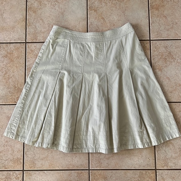 CAbi Dresses & Skirts - CABi Pleated Khaki Shirt 100% Cotton Style #227, Sz 8